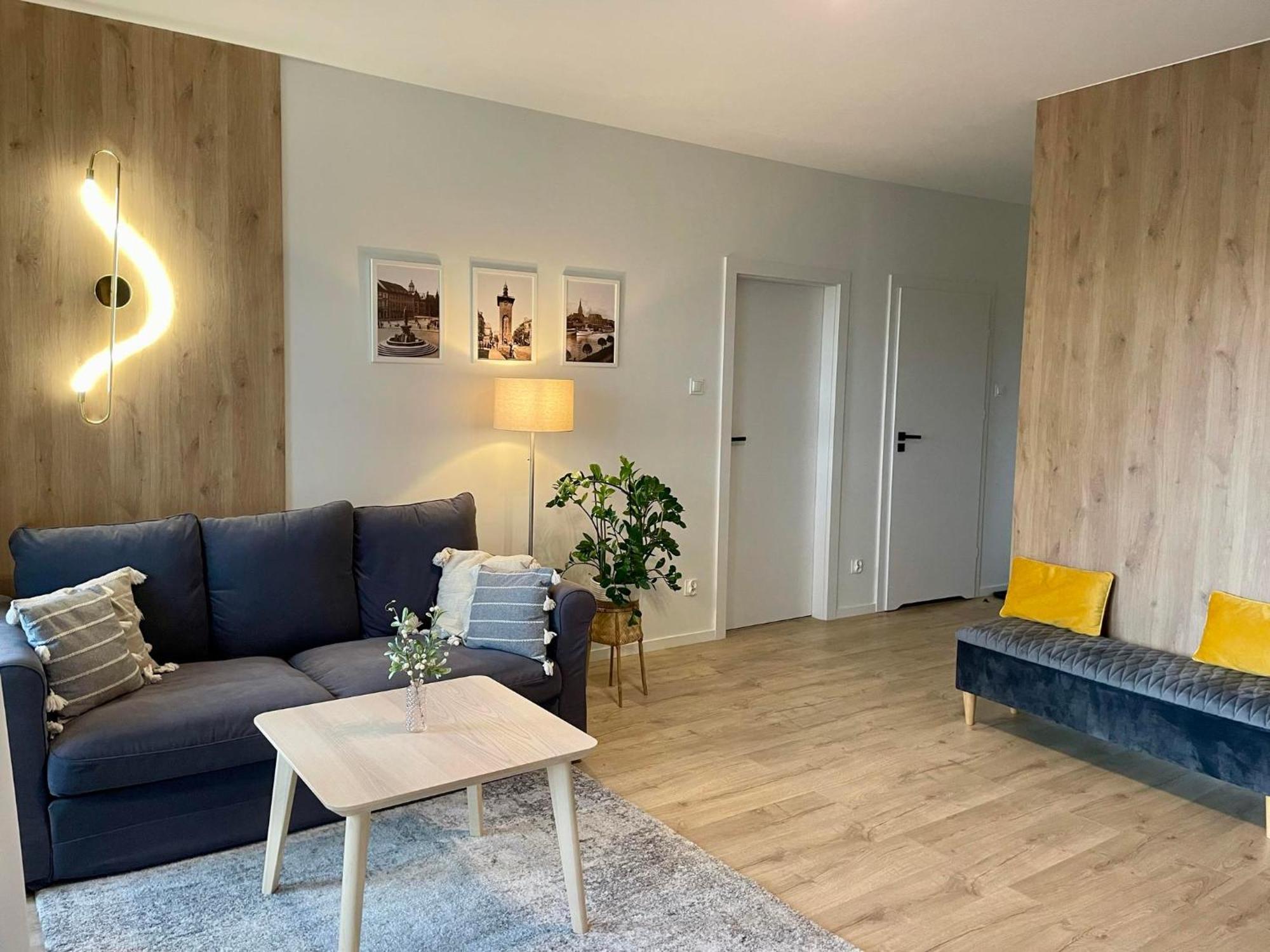 Apartament Kameralis Old Town - Klimatyzacja - Balkon - Winda Elblag Kültér fotó